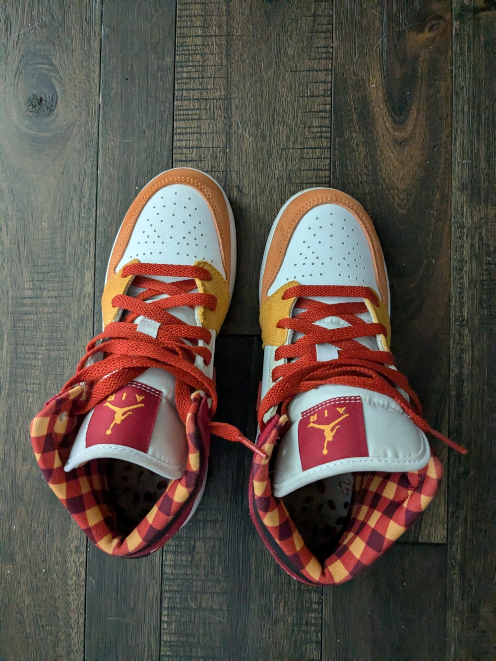 Nike Kids Picnic 1midSE High-Top Sneakers in White, Orange & Red